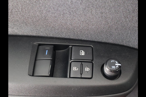 Toyota Yaris 1.5 Hybrid Bi-Tone GARANTIE TOT 12-2032! . NAVIGATIE . ACHTERUITRIJ CAMERA .  ADAPTIEVE CRUISE CONTROL .