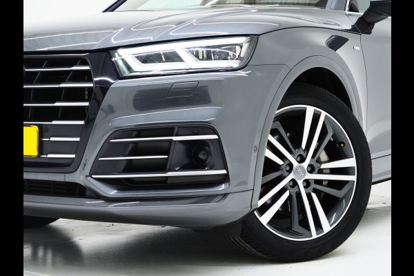 Audi Q5 55 TFSI e quattro Competition | Panoramadak | Luchtvering | Trekhaak | Adaptive Cruise | Keyless | Carplay