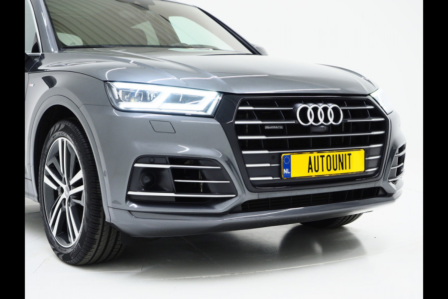 Audi Q5 55 TFSI e quattro Competition | Panoramadak | Luchtvering | Trekhaak | Adaptive Cruise | Keyless | Carplay