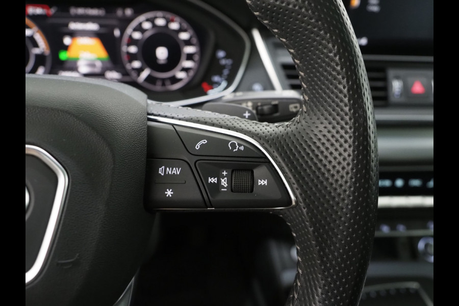 Audi Q5 55 TFSI e quattro Competition | Panoramadak | Luchtvering | Trekhaak | Adaptive Cruise | Keyless | Carplay