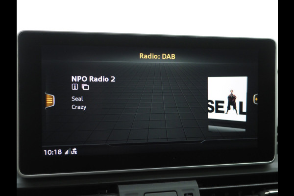 Audi Q5 55 TFSI e quattro Competition | Panoramadak | Luchtvering | Trekhaak | Adaptive Cruise | Keyless | Carplay