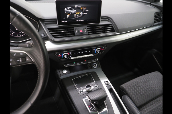 Audi Q5 55 TFSI e quattro Competition | Panoramadak | Luchtvering | Trekhaak | Adaptive Cruise | Keyless | Carplay