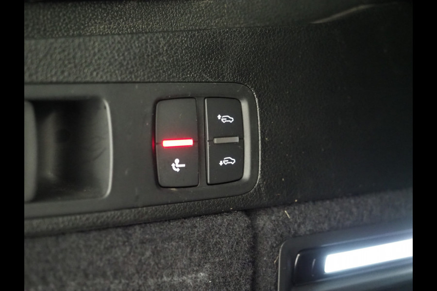 Audi Q5 55 TFSI e quattro Competition | Panoramadak | Luchtvering | Trekhaak | Adaptive Cruise | Keyless | Carplay