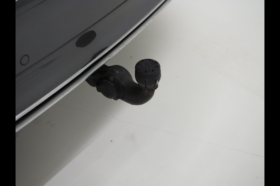 Audi Q5 55 TFSI e quattro Competition | Panoramadak | Luchtvering | Trekhaak | Adaptive Cruise | Keyless | Carplay