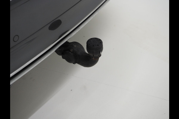 Audi Q5 55 TFSI e quattro Competition | Panoramadak | Luchtvering | Trekhaak | Adaptive Cruise | Keyless | Carplay