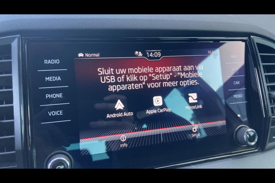 Škoda Karoq 1.5 TSI ACT 150pk DSG Sportline Business Navigatie Camera Acc Carplay