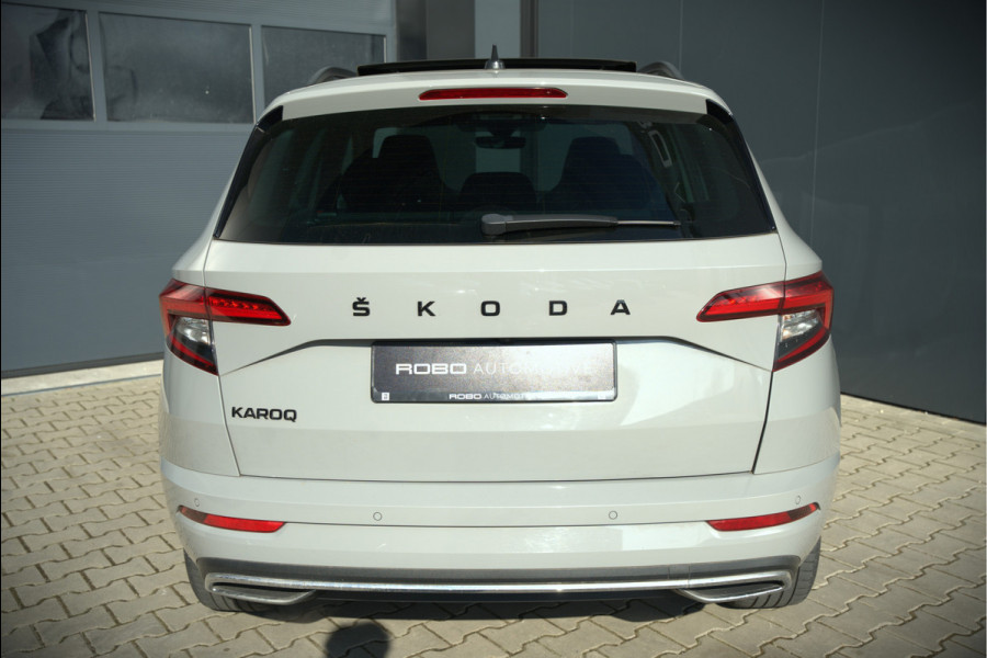 Škoda Karoq 1.5 TSI ACT Sportline Business | Panoramadak | Stoelverwarming | Stuurverwarming | Canton | Keyless | Apple Carplay | Camera | Adaptive Cruise Control | Dodehoekdetectie