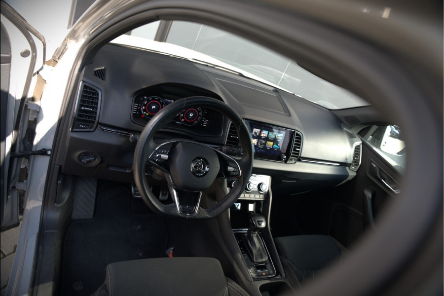 Škoda Karoq 1.5 TSI ACT Sportline Business | Panoramadak | Stoelverwarming | Stuurverwarming | Canton | Keyless | Apple Carplay | Camera | Adaptive Cruise Control | Dodehoekdetectie