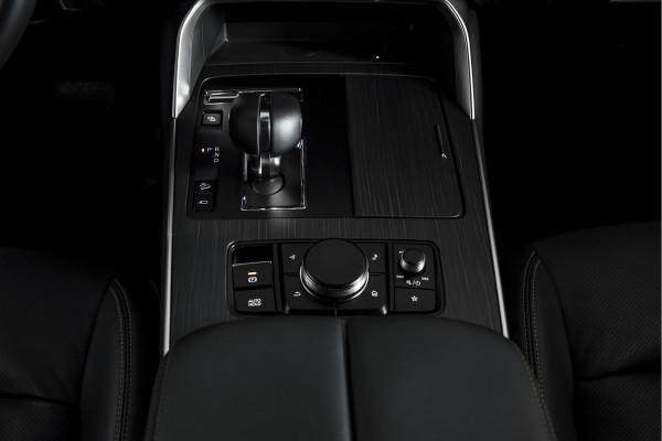 Mazda CX-80 2.5 e-SkyActiv PHEV Homura Plus 7p. | S/K-Panodak | Adapt. Cruise | Elek. Stoel-+verwarming & Ventilatie | Leder | HUD | 360 Camera | Bose | NAV+App. Connect | LM 20" | 9375