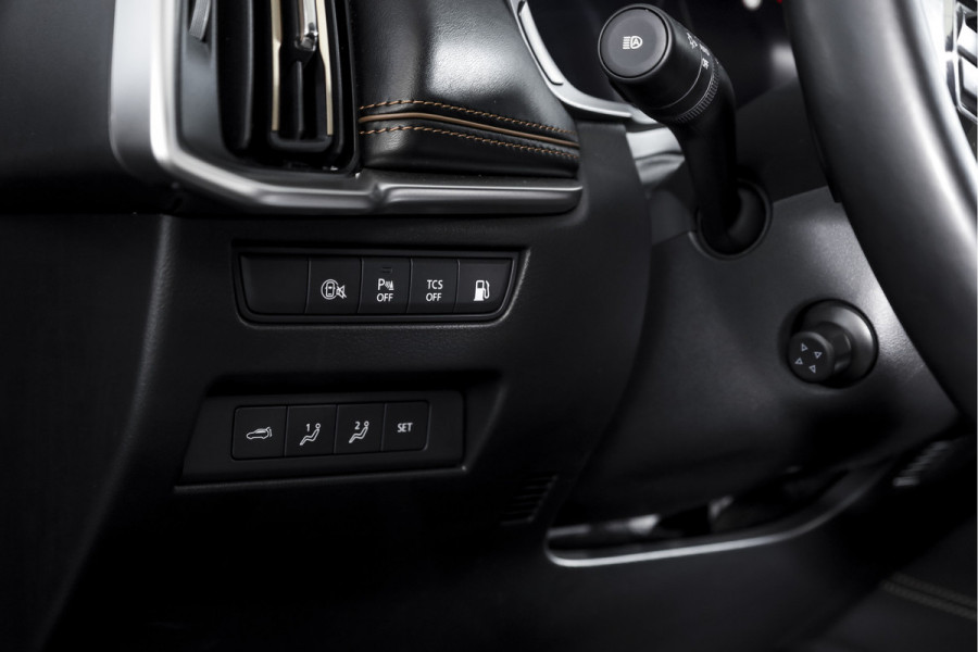 Mazda CX-80 2.5 e-SkyActiv PHEV Homura Plus 7p. | S/K-Panodak | Adapt. Cruise | Elek. Stoel-+verwarming & Ventilatie | Leder | HUD | 360 Camera | Bose | NAV+App. Connect | LM 20" | 9375