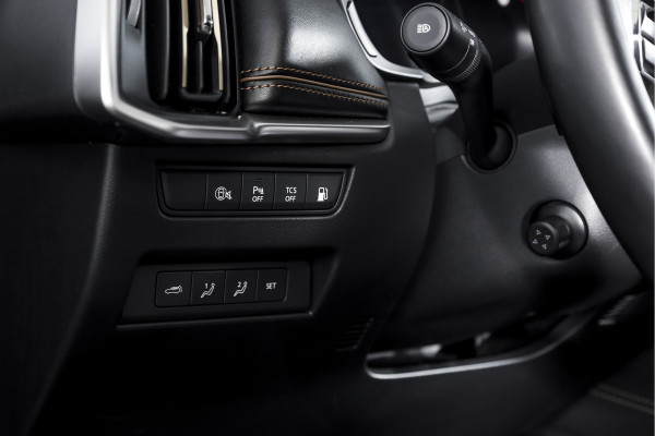 Mazda CX-80 2.5 e-SkyActiv PHEV Homura Plus 7p. | S/K-Panodak | Adapt. Cruise | Elek. Stoel-+verwarming & Ventilatie | Leder | HUD | 360 Camera | Bose | NAV+App. Connect | LM 20" | 9393