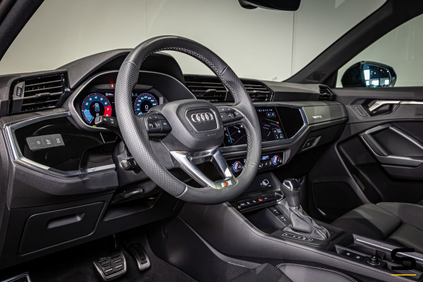Audi Q3 35 TFSI S edition Competition|Pano|Cam|Leder|Garantie
