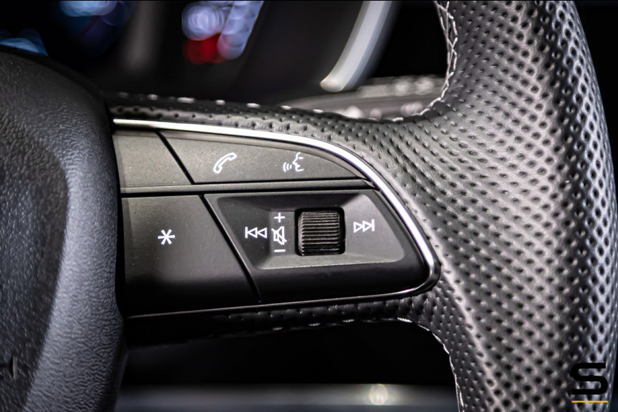 Audi Q3 35 TFSI S edition Competition|Pano|Cam|Leder|Garantie