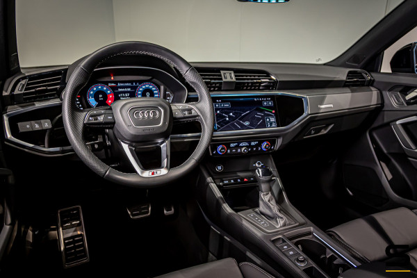 Audi Q3 35 TFSI S edition Competition|Pano|Cam|Leder|Garantie