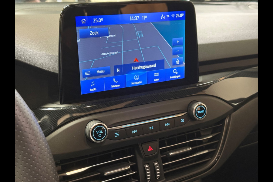 Ford Focus 1.5 EcoBoost ST Line Business | Pano | Camera | Navi - stoel-/stuurverwarming | Carplay | Keyless