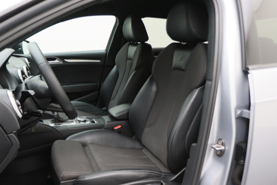 Audi A3 Sportback 35 TFSI CoD Advance Sport S Line Virtual Cockpit, Apple Carplay, LED, Stoelverwarming, Trekhaak, 18"