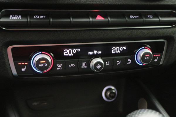 Audi A3 Sportback 35 TFSI CoD Advance Sport S Line Virtual Cockpit, Apple Carplay, LED, Stoelverwarming, Trekhaak, 18"
