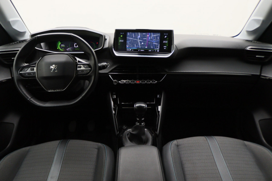 Peugeot 208 1.2 PureTech Blue Lease Allure LED, Keyless, Apple Carplay, Camera, PDC, 16"