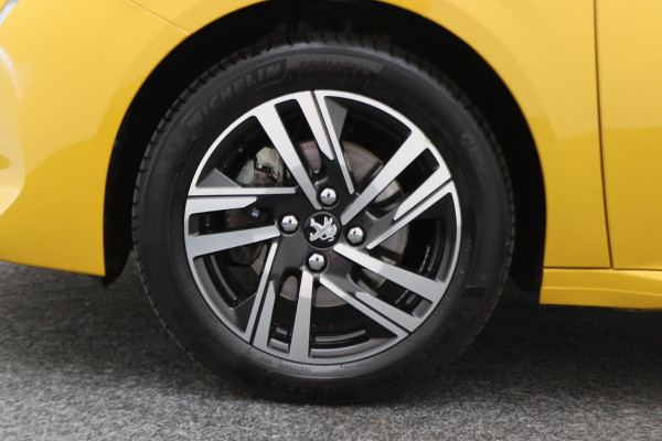 Peugeot 208 1.2 PureTech Blue Lease Allure LED, Keyless, Apple Carplay, Camera, PDC, 16"