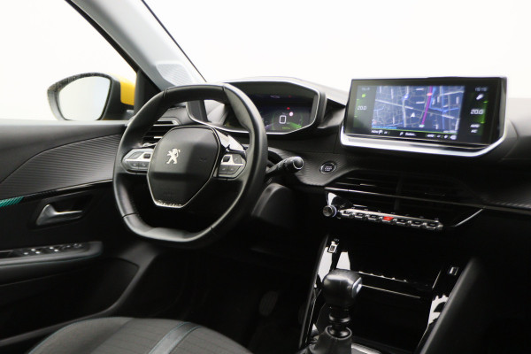 Peugeot 208 1.2 PureTech Blue Lease Allure LED, Keyless, Apple Carplay, Camera, PDC, 16"