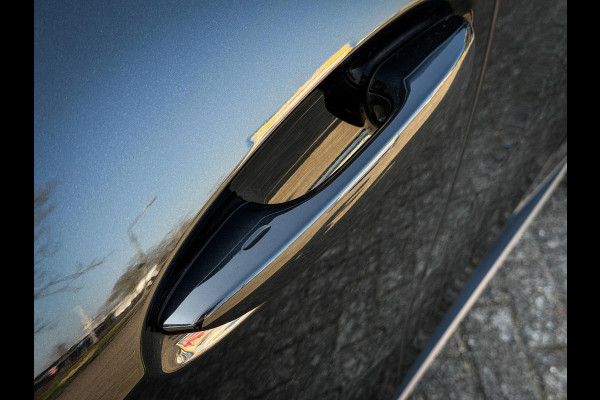 Lexus UX 250h Business Line|Stoel/stuurverwarming|Camera