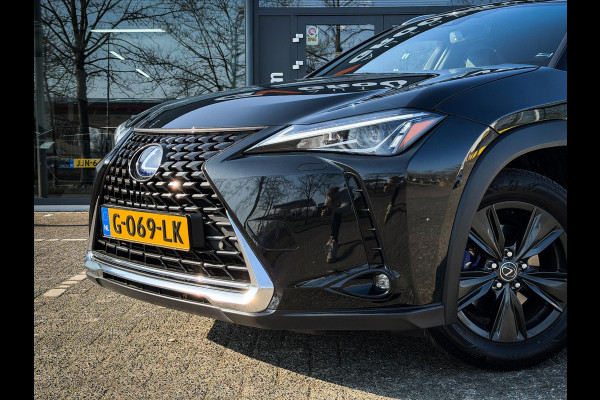 Lexus UX 250h Business Line|Stoel/stuurverwarming|Camera
