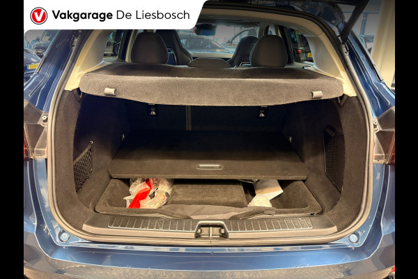 Lynk & Co 01 1.5 / pano / 360 camera / model 2023 / Infinity / navi / stoelverwarming