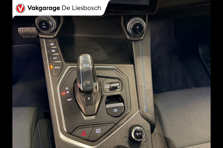 Lynk & Co 01 1.5 / pano / 360 camera / model 2023 / Infinity / navi / stoelverwarming