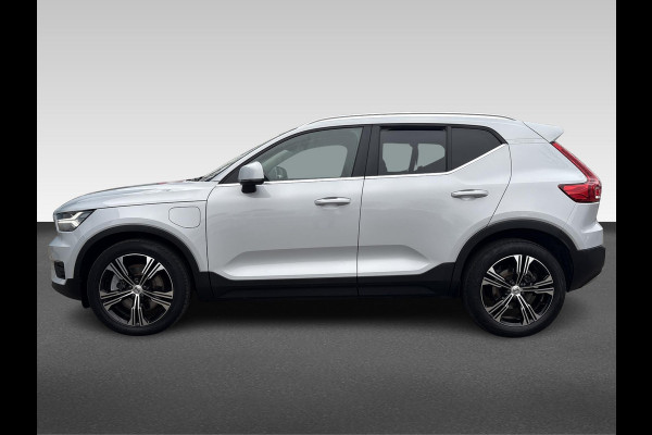 Volvo XC40 1.5 T4 Recharge R-Design Expression | Wegklapbare Trekhaak