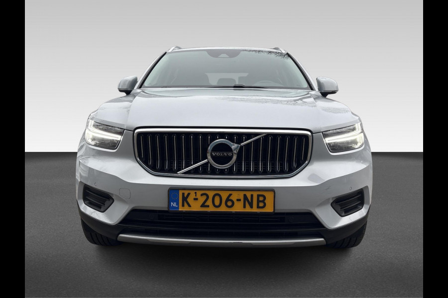 Volvo XC40 1.5 T4 Recharge R-Design Expression | Wegklapbare Trekhaak