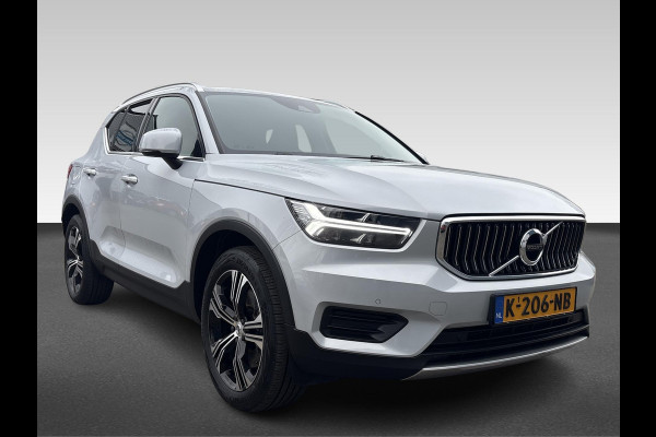 Volvo XC40 1.5 T4 Recharge R-Design Expression | Wegklapbare Trekhaak