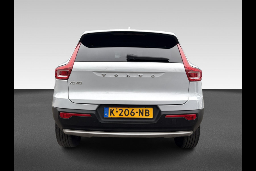 Volvo XC40 1.5 T4 Recharge R-Design Expression | Wegklapbare Trekhaak