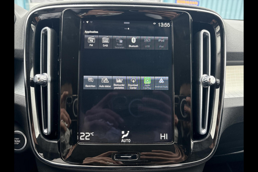 Volvo XC40 1.5 T4 Recharge R-Design Expression | Wegklapbare Trekhaak