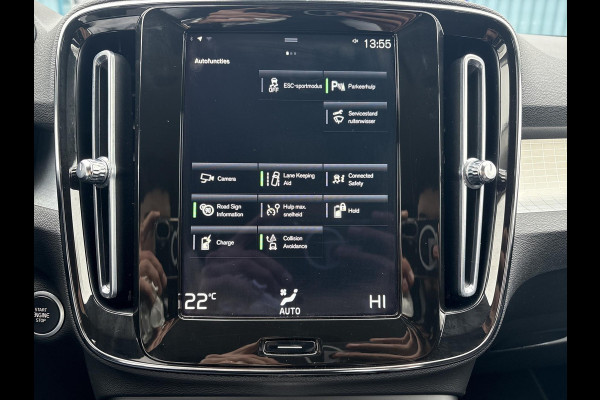 Volvo XC40 1.5 T4 Recharge R-Design Expression | Wegklapbare Trekhaak