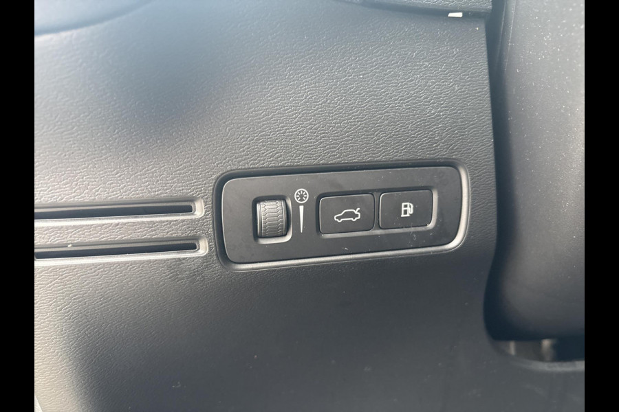 Volvo XC40 1.5 T4 Recharge R-Design Expression | Wegklapbare Trekhaak