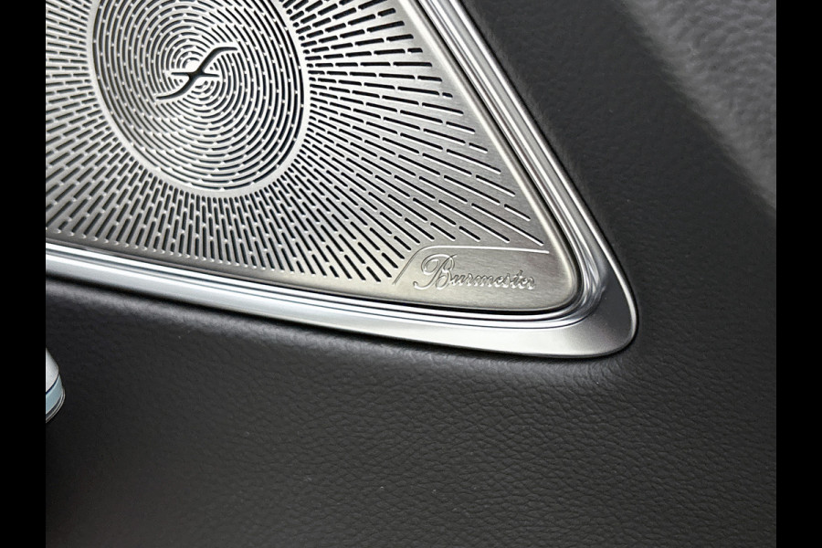 Mercedes-Benz E-Klasse 300 e Sport Edition | Premium pakket | Winterpakket | Nightpakket | Rijassistentiepakket Plus | 20 inch AMG velgen | Trekhaak | 360°-camera | MBUX Superscreen | Burmester® 4D sound system | Augmented Reality navigatie |