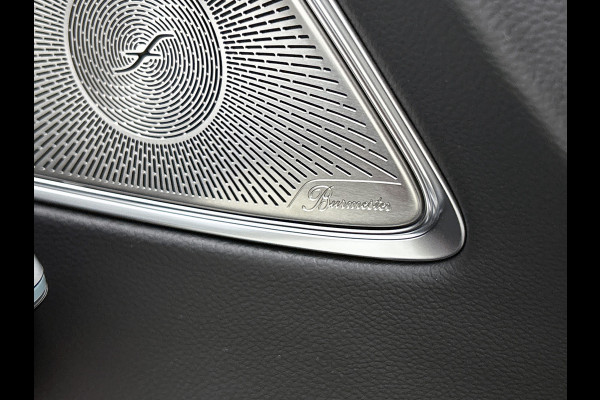 Mercedes-Benz E-Klasse 300 e Sport Edition | Premium pakket | Winterpakket | Nightpakket | Rijassistentiepakket Plus | 20 inch AMG velgen | Trekhaak | 360°-camera | MBUX Superscreen | Burmester® 4D sound system | Augmented Reality navigatie |