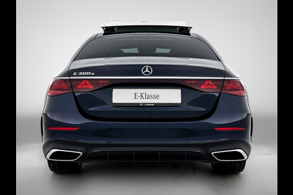 Mercedes-Benz E-Klasse 300 e Sport Edition | Premium pakket | Winterpakket | Nightpakket | Rijassistentiepakket Plus | 20 inch AMG velgen | Trekhaak | 360°-camera | MBUX Superscreen | Burmester® 4D sound system | Augmented Reality navigatie |