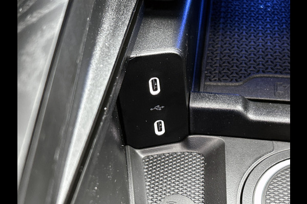 Mercedes-Benz E-Klasse 300 e Sport Edition | Premium pakket | Winterpakket | Nightpakket | Rijassistentiepakket Plus | 20 inch AMG velgen | Trekhaak | 360°-camera | MBUX Superscreen | Burmester® 4D sound system | Augmented Reality navigatie |