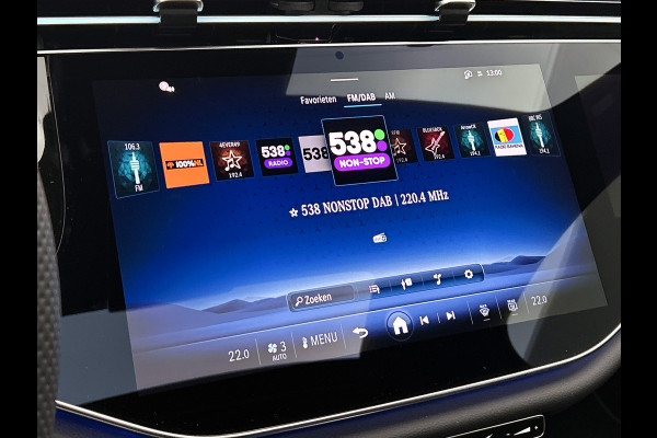 Mercedes-Benz E-Klasse 300 e Sport Edition | Premium pakket | Winterpakket | Nightpakket | Rijassistentiepakket Plus | 20 inch AMG velgen | Trekhaak | 360°-camera | MBUX Superscreen | Burmester® 4D sound system | Augmented Reality navigatie |