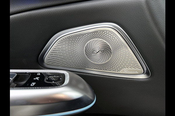 Mercedes-Benz E-Klasse 300 e Sport Edition | Premium pakket | Trekhaak | Leder pakket | Winter pakket | Stoelventilatie voor | Digital Light | 360° camera | Burmester® 4D surround sound system | MBUX Superscreen | Augmented Reality navigatie |