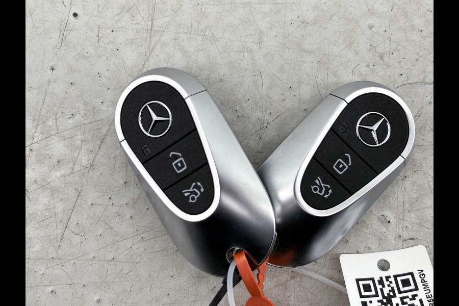 Mercedes-Benz E-Klasse 300 e Sport Edition | Premium pakket | Trekhaak | Leder pakket | Winter pakket | Stoelventilatie voor | Digital Light | 360° camera | Burmester® 4D surround sound system | MBUX Superscreen | Augmented Reality navigatie |