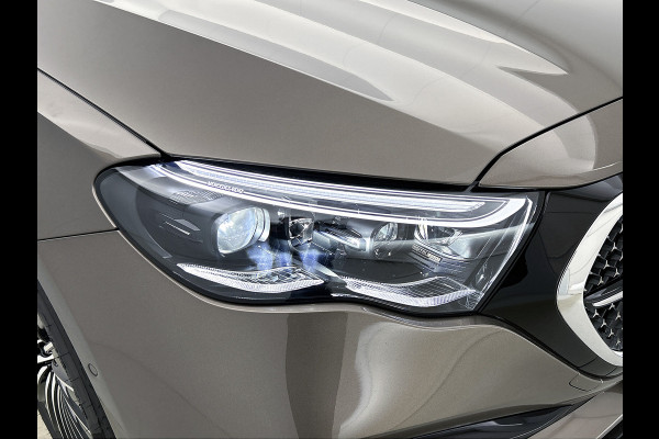 Mercedes-Benz E-Klasse 300 e Sport Edition | Premium pakket | Trekhaak | Leder pakket | Winter pakket | Stoelventilatie voor | Digital Light | 360° camera | Burmester® 4D surround sound system | MBUX Superscreen | Augmented Reality navigatie |