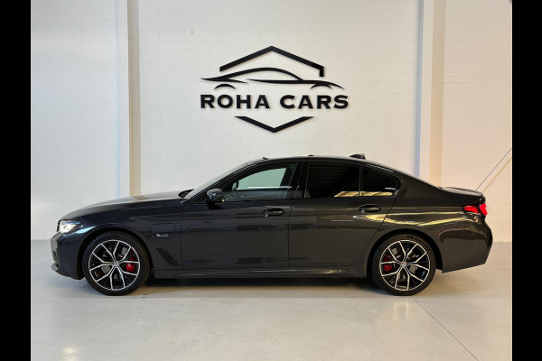BMW 5 Serie 530e Edition Plus, M-pakket, Schuifdak, Laserlight, FULL-options