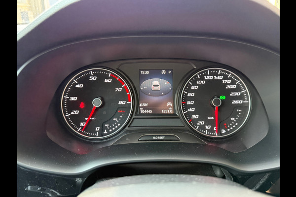 Seat Ateca 2.0 TSI FR 4DRIVE | Pano | Parkeerstuurassistent met Top View | Leder Pakket | Ambient | Exclusive Performance velgen |