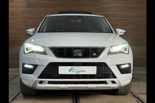 Seat Ateca 2.0 TSI FR 4DRIVE | Pano | Parkeerstuurassistent met Top View | Leder Pakket | Ambient | Exclusive Performance velgen |