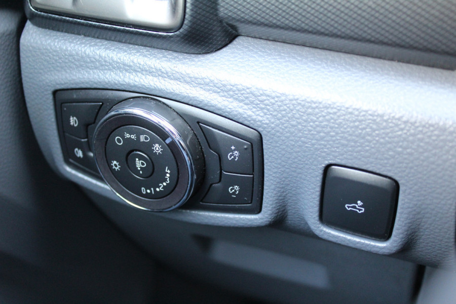 Ford Ranger 3.2 TDCi Wildtrak Supercab | NL Auto | 5 Cilinder | 3.500kg trekgewicht | Trekhaak | Camera