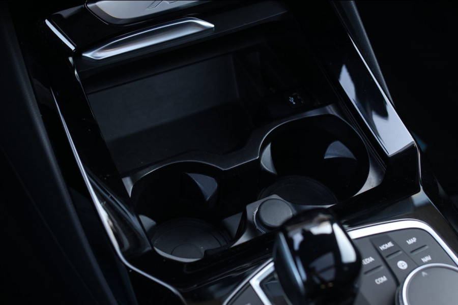 BMW X3 XDrive30e M-Sport *Pano*360 Camera*Laser Led*Leder*