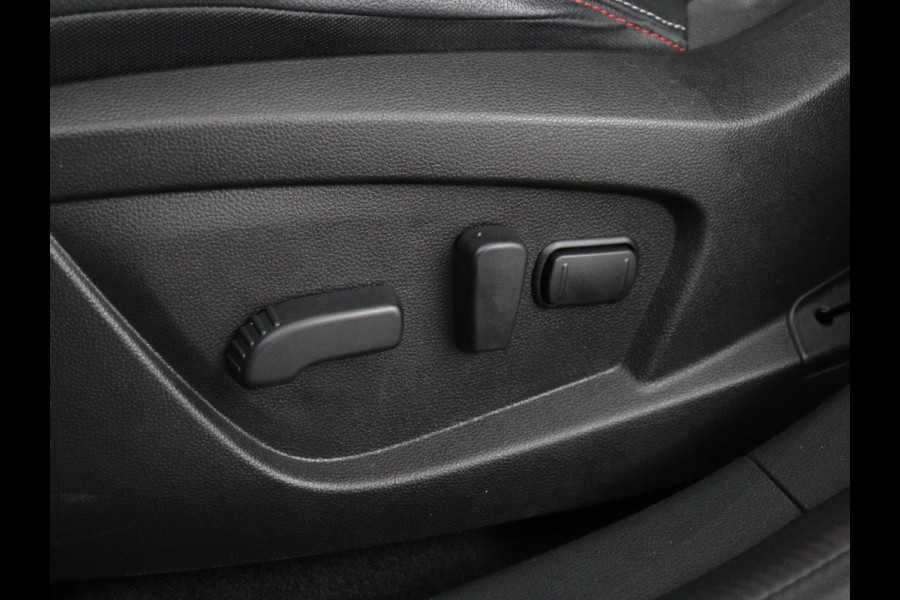 Renault Arkana 1.6 E-Tech Hybrid 145 R.S. Line | Leder/Alcantara | Stoelverwarming | Adaptive cruise | Camera | Carplay | Keyless | Park Assist | Full LED | Navigatie | File Assistent