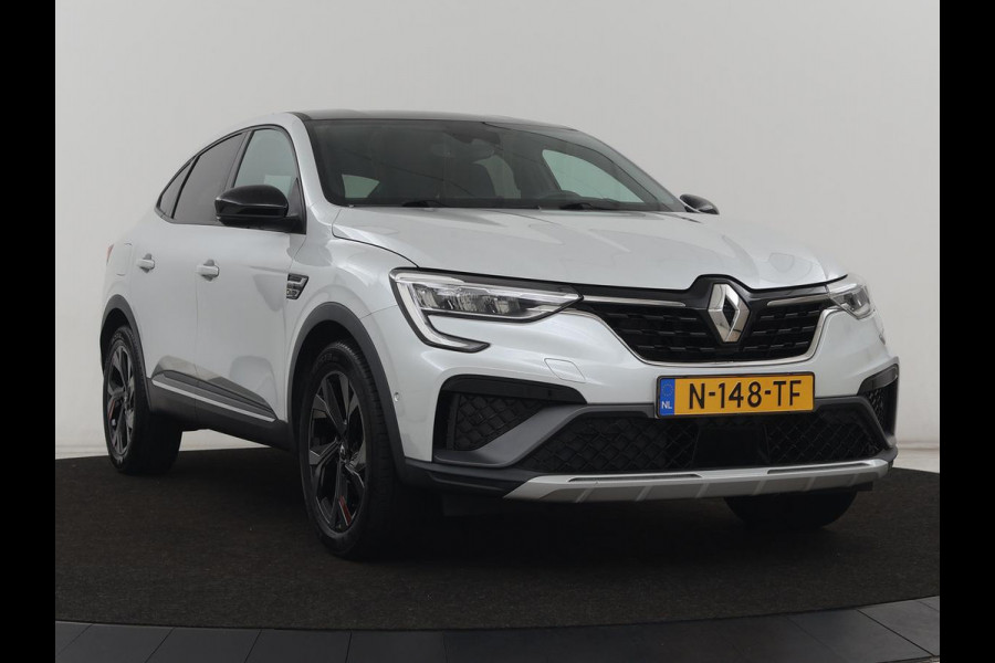Renault Arkana 1.6 E-Tech Hybrid 145 R.S. Line | Leder/Alcantara | Stoelverwarming | Adaptive cruise | Camera | Carplay | Keyless | Park Assist | Full LED | Navigatie | File Assistent